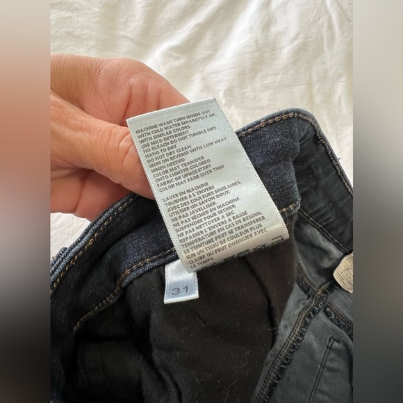 L'AGENCE | Women’s SZ 31 | Margot High Rise Ankle Skinny Jeans | Dark Wash EUC - Picture 4 of 9